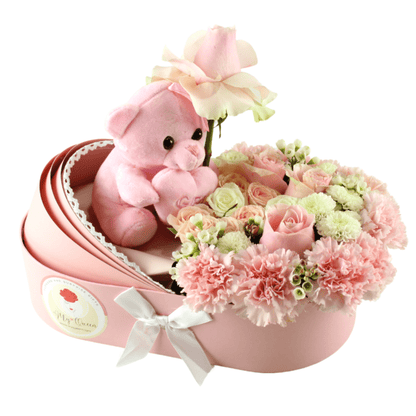 Baby Girl Bassinet | Flower Arrangement - My Queen