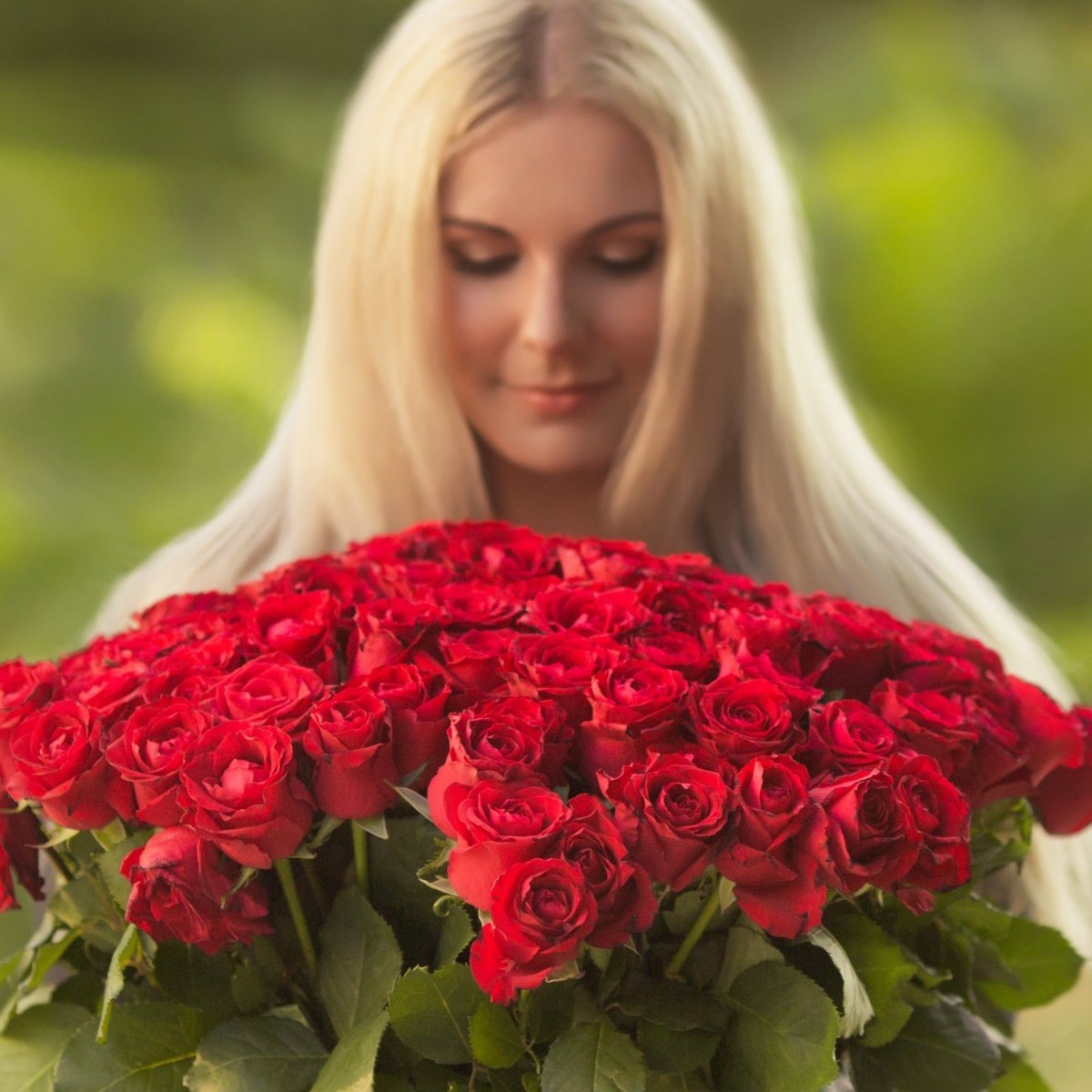 Hand - Tied Heart - shaped Bouquets | Premium Roses | 50 roses | 100 roses - My Queen