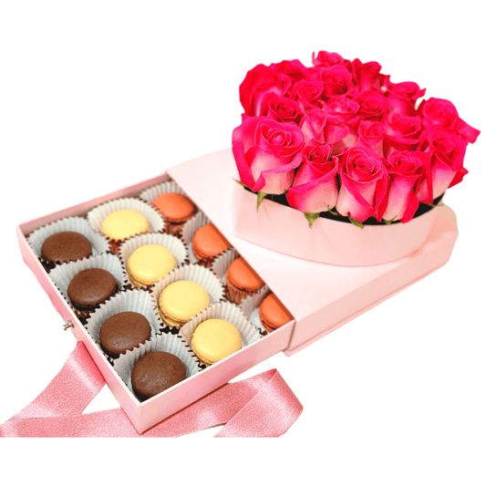 My Queen | flowers and macaroons surprise gift box - My Queen