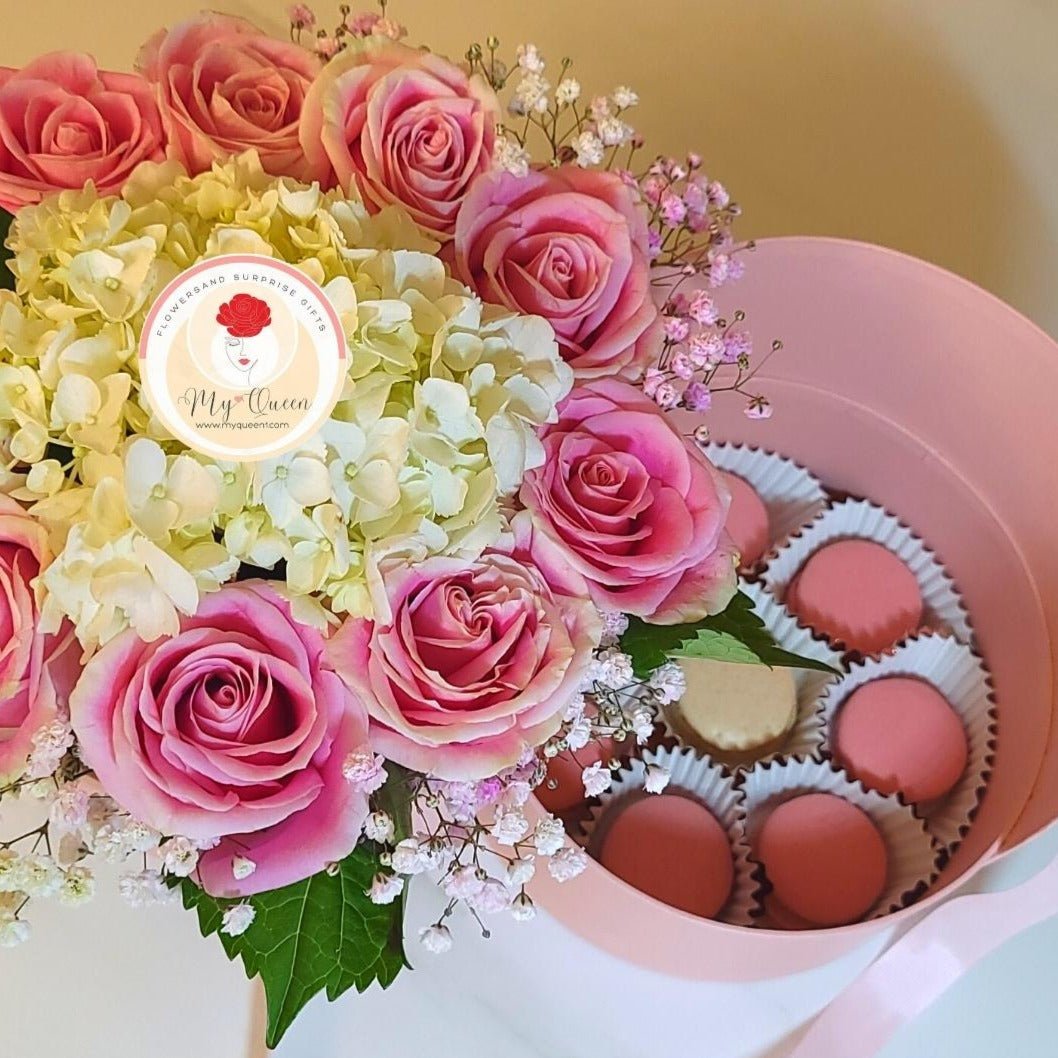 Pink Queen | Surprise flower box with french macaroons - My Queen